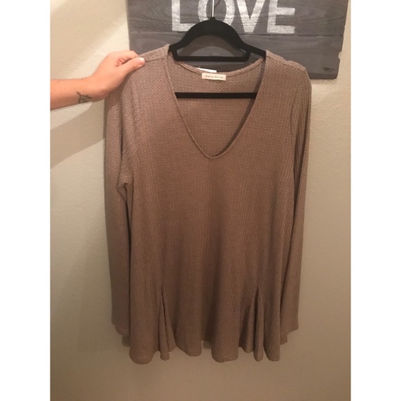 Plus size long sleeve sweater - Picture 2 of 3